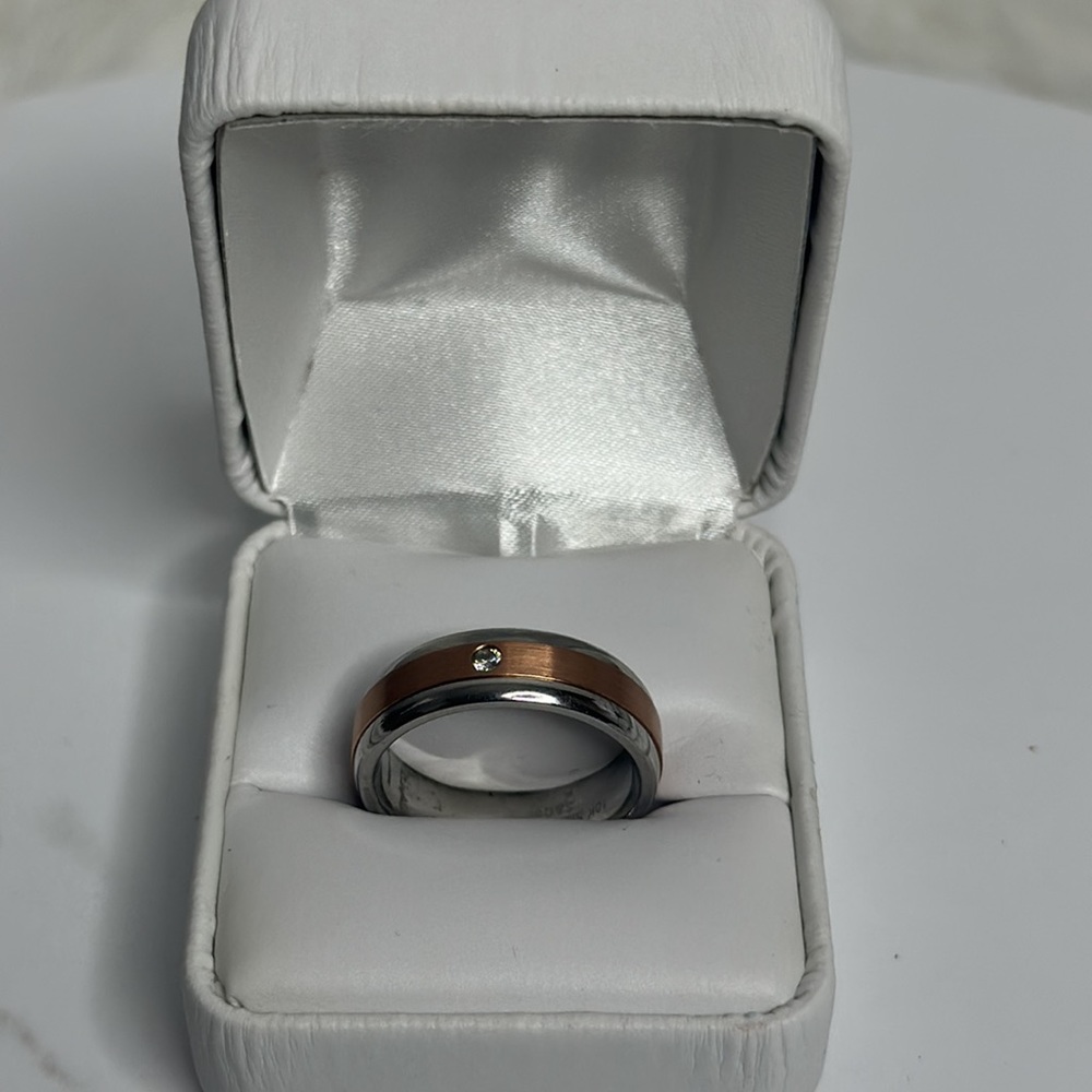 Mens 10kt Rose Gold-SS Diamond Wedding Band, Size 10 - Picture 3 of 8